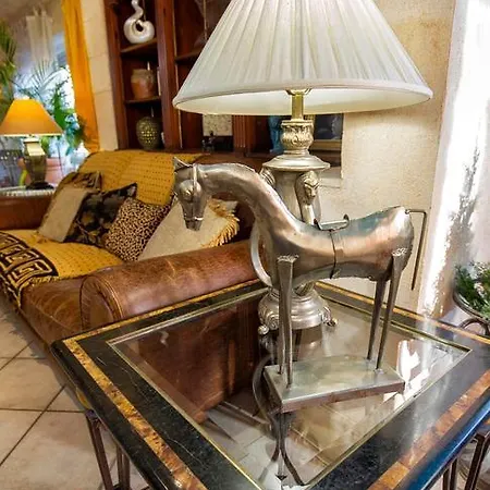 Marjan - 3 Bdr, 3 Bath, Parking Split