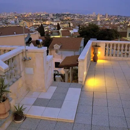 Marjan - 3 Bdr, 3 Bath, Parking